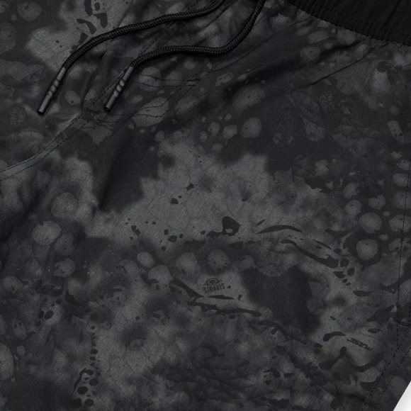 Howitzer Style Men's Board-shorts CEASEFIRE WALK SHORT Military Grunt Camo - Picture 5 of 9